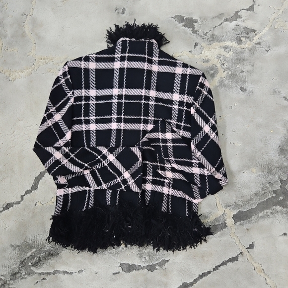 St. John Collection by Marie Gray Black/ Pink cropped jacket Size 6 - Picture 4 of 10